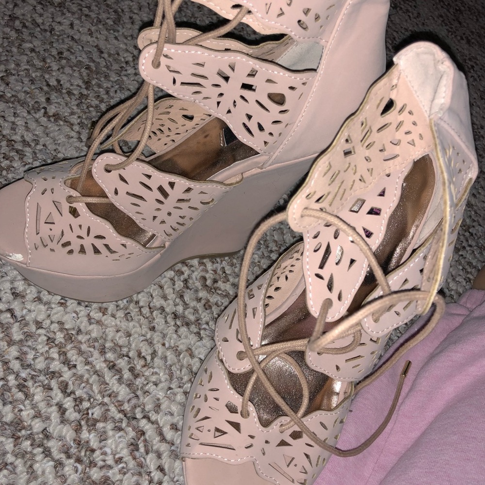 Wedges - image 1